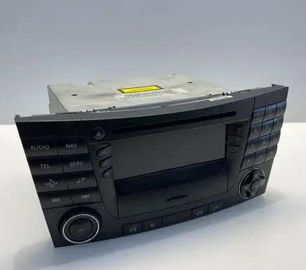 Mercedes-Benz E W211 Radio/CD/DVD/GPS head unit A2118275142 41002317 2118275142