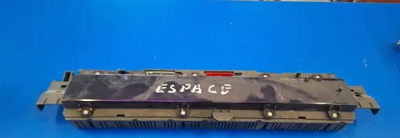 Renault Espace IV Speedometer (instrument cluster) P8200392364B NS00318053