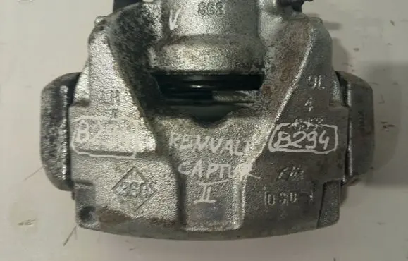 Renault Captur II Front brake caliper 3689L863