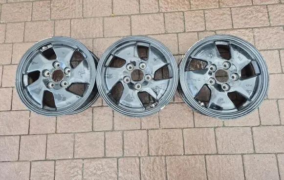 Hyundai Ioniq R15 alloy rim 133526052026