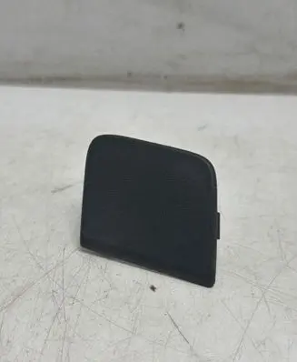 Renault Kangoo II Front tow hook cap/cover 8200501601