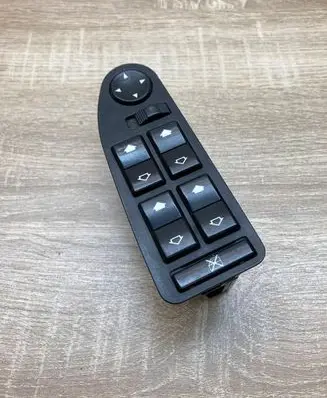 BMW 5 E39 Electric window control switch 8380646
