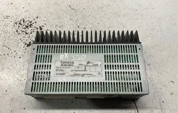 Lexus RX 330 - 350 - 400H Sound amplifier 8610048070 EFTW040361EV E6020024