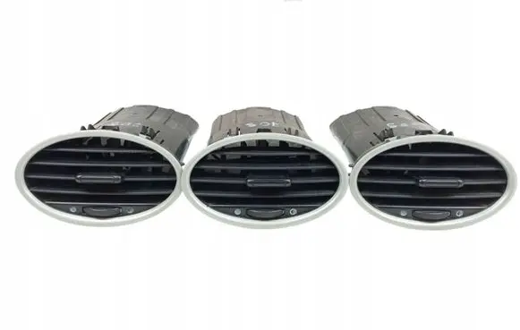 Ford Focus Dashboard air vent grill cover trim 4M51A014L21AD