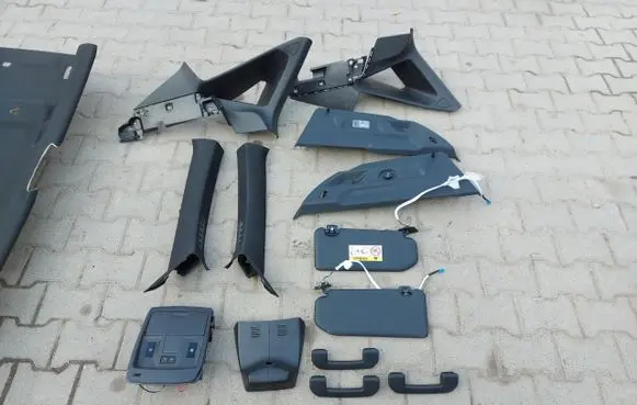 Peugeot 3008 III (B) pillar trim (bottom) PEU3008