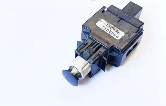 Brake pedal sensor switch