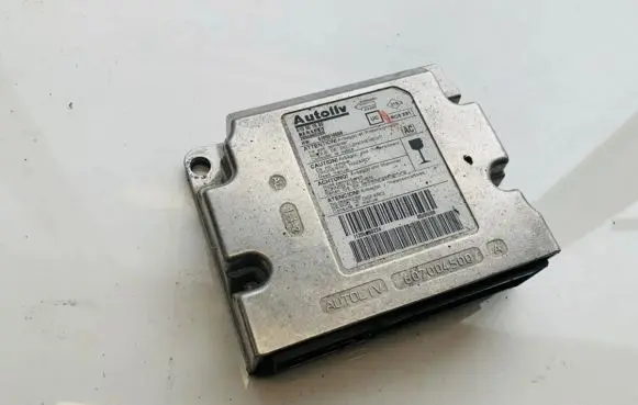 Renault Laguna III Airbag control unit/module 285586520r 610901600