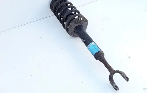 Audi A4 S4 B5 8D Front shock absorber/damper 3870170811