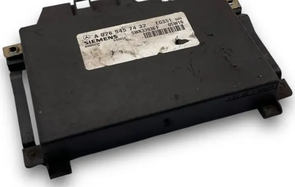 Mercedes-Benz E AMG W210 Central body control module S2310 A0265457432