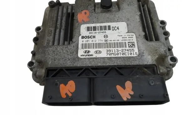 KIA Magentis Engine control unit/module 0281012774