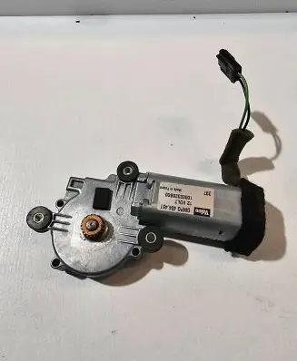 Sunroof motor/actuator