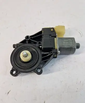 Ford Fiesta Front door window regulator motor 8A6114553B