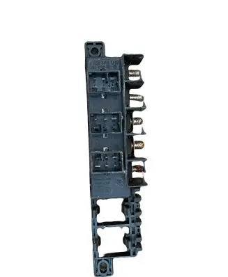 Volkswagen PASSAT B5 Fuse box set 8L0941822A