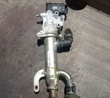 Ford Galaxy EGR valve cooler 9930624