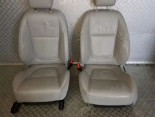 Jaguar XF X250 Seat set 