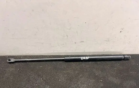 Audi Q7 4L Tailgate strut 4L0827552E