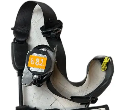 Opel Zafira C Rear seatbelt buckle 13394802