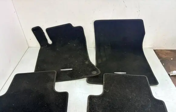 Mercedes-Benz A W176 Car floor mat set A1176801200 14073227