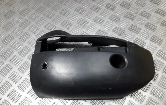 Ford Galaxy Steering wheel column trim 7s713533a