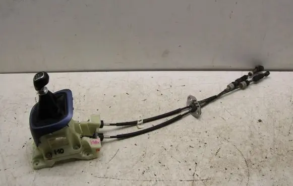 Hyundai i10 Gear selector/shifter in gearbox 84651-B4910