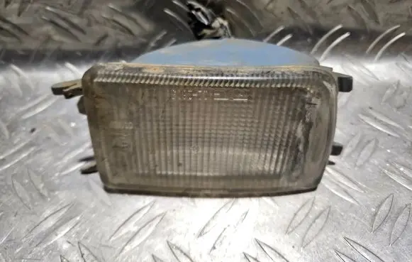 Volkswagen Golf III Front indicator light 121603B