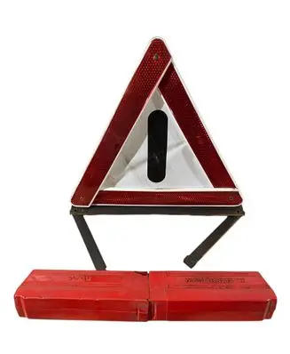 Mitsubishi Pajero Emergency warning sign 