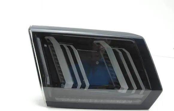 Peugeot 3008 II Tailgate rear/tail lights 9836231480 82150101 0983623148
