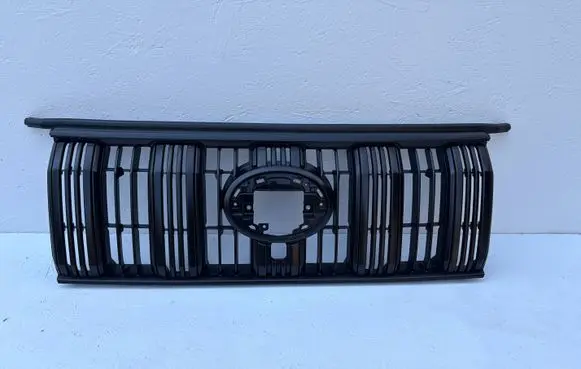 Toyota Land Cruiser (J150) Front bumper upper radiator grill 5311160C10 5310160J20