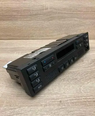 BMW 7 E38 Climate control unit 6901314 3330M