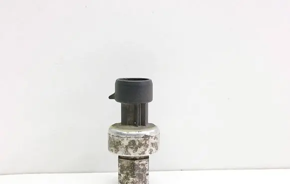 Air conditioning (A/C) pressure sensor