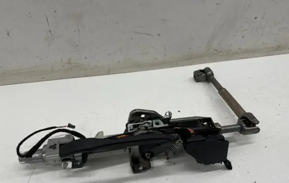Volkswagen Golf VIII Steering wheel axle 5WC419502B