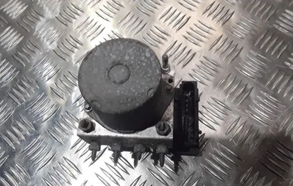 Nissan Almera N16 ABS Pump 0265800379085
