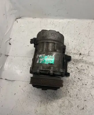Volkswagen II LT Air conditioning (A/C) compressor (pump)