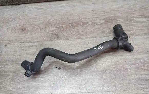Volvo V70 Engine coolant pipe/hose 7G9Q9Y438BB
