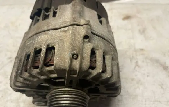 BMW M3 Generator/alternator 7838656
