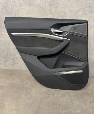 Audi e-tron Rear door card panel trim 4KE868065 1K5868065