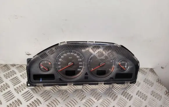 Volvo S80 Speedometer (instrument cluster) 30682277