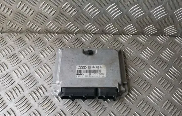 Audi A6 S6 C5 4B Engine control unit/module 038906018DG 0281001808