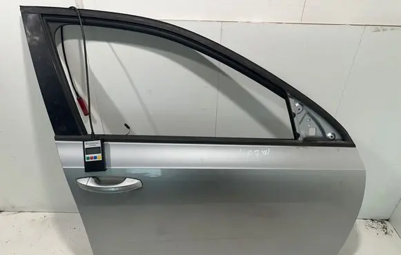 Skoda Octavia Mk3 (5E) Front door