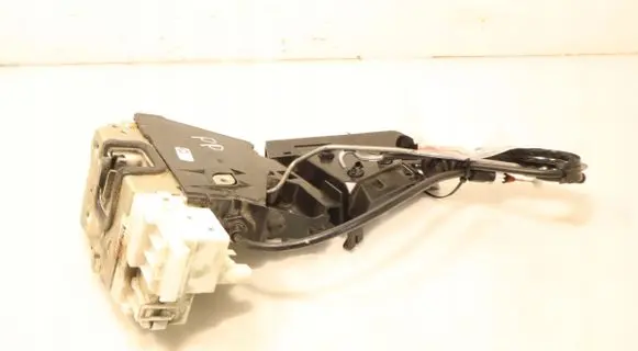 Mercedes-Benz B W245 Front door lock 16972028035