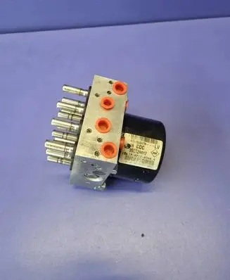 Renault Scenic III - Grand scenic III ABS Pump 95CT2AAY2 476608247R 10021203404