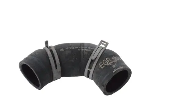 Volkswagen PASSAT B8 Engine coolant pipe/hose 04L131521AF