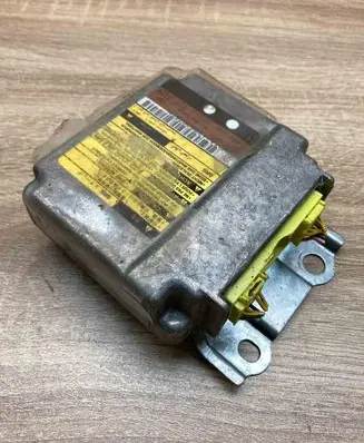Toyota Avensis T220 Airbag control unit/module 8917005030 202592102D