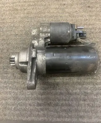 Volkswagen Touran I Starter motor 20080110013734