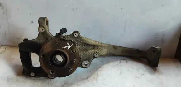Audi A4 Allroad Front wheel hub 4G0407241C