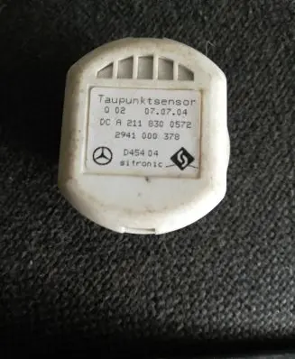 Mercedes-Benz C W203 Interior temperature sensor A2118300572