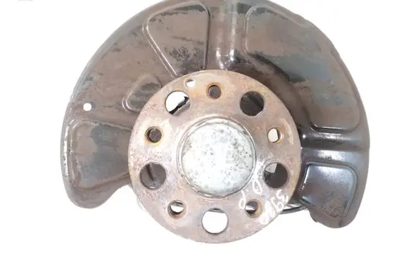 Mercedes-Benz E W212 Front wheel hub A2123322401