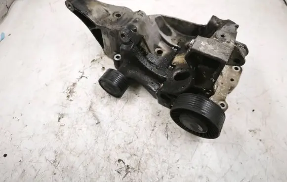 BMW 3 E90 E91 Generator/alternator bracket 780263902 13992010 GD01485