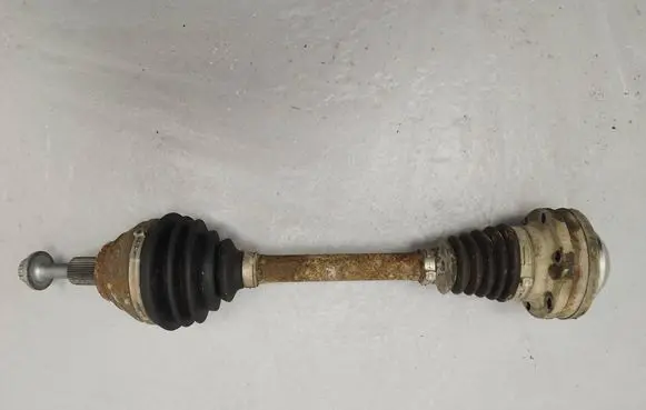 Volkswagen Tiguan Front driveshaft 