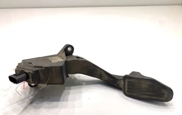 Toyota Yaris Accelerator throttle pedal 781100D160